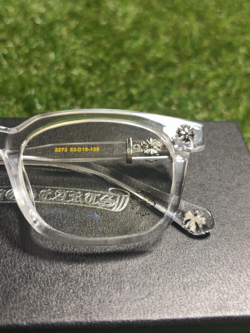 Clear Chrome Heart Sunglasses With Sliver Flowers Design